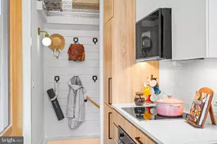 1235 W St NW, Washington, DC 20009 - Photo 9