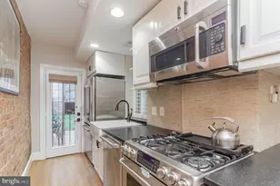 2321 17th St NW, Washington, DC 20009 - Photo 11