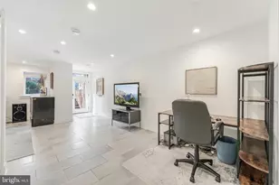 648 F St NE, Washington, DC 20002 - Photo 29