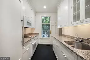 3327 R St NW, Washington, DC 20007 - Photo 15