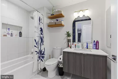 911 2nd Street NE #305, Washington, DC 20002 - Photo 9