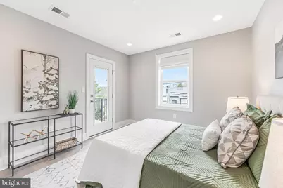 415 Varnum Street NW #2, Washington, DC 20011 - Photo 15