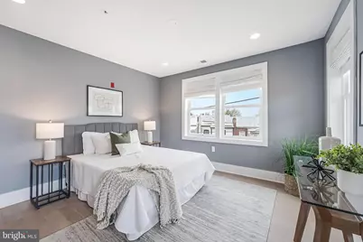 415 Varnum Street NW #2, Washington, DC 20011 - Photo 11