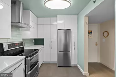 1401 17th Street NW #705, Washington, DC 20036 - Photo 7