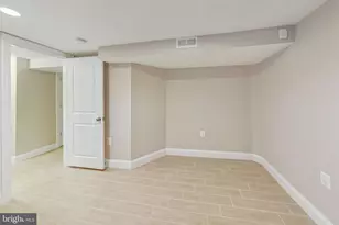 5415 Illinois Ave NW, Washington, DC 20011 - Photo 29