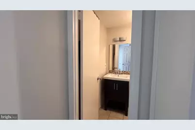 1239 Vermont Avenue NW #102, Washington, DC 20005 - Photo 19