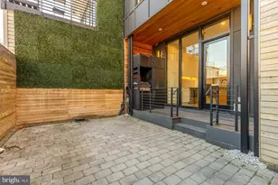 1005 P St NW, Washington, DC 20001 - Photo 29