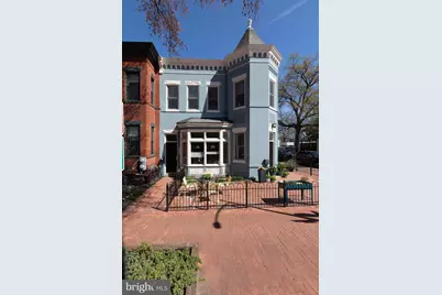 301 7th Street NE, Washington, DC 20002 - Photo 9