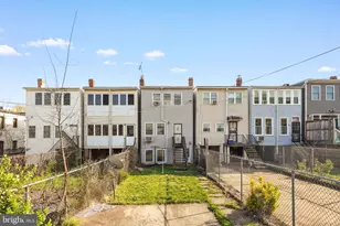 1734 A St SE, Washington, DC 20003 - Photo 23