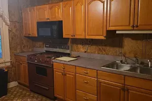 1015 E St NE, Washington, DC 20002 - Photo 3