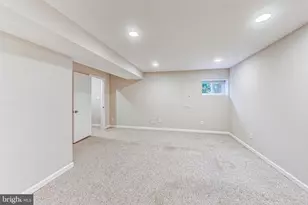 627 Lamont St NW, Washington, DC 20010 - Photo 31