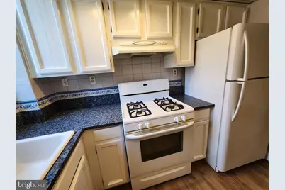 2610 Tunlaw Road NW #103, Washington, DC 20007 - Photo 9