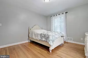 2108 48th St NW, Washington, DC 20007 - Photo 17