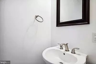 1337 Girard Street NW #4, Washington, DC 20009 - Photo 5