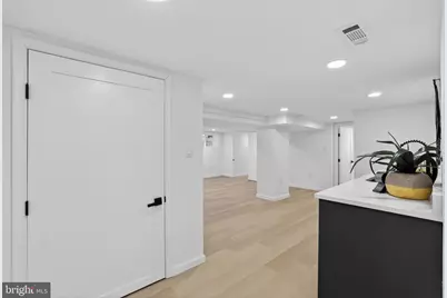 2932 Yost Place NE, Washington, DC 20018 - Photo 39