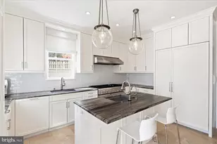 1615 35th St NW, Washington, DC 20007 - Photo 15