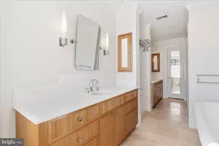 1615 35th St NW, Washington, DC 20007 - Photo 21