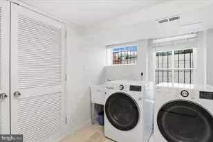 1615 35th St NW, Washington, DC 20007 - Photo 35