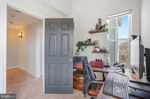 1377 K St SE, Washington, DC 20003 - Photo 17