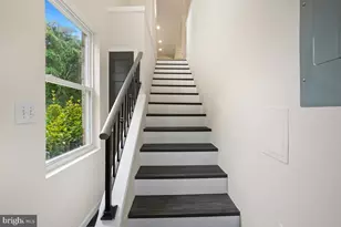 1377 K St SE, Washington, DC 20003 - Photo 9