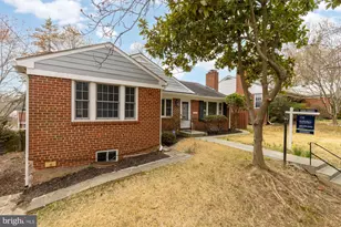 2736 Stephenson Ln NW, Washington, DC 20015 - Photo 5