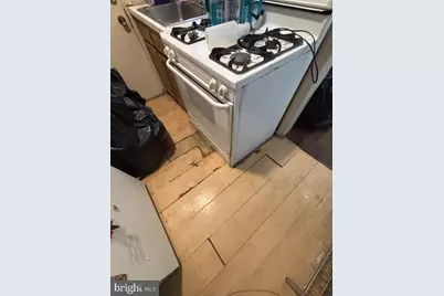 717 Emerson Street NE, Washington, DC 20017 - Photo 5