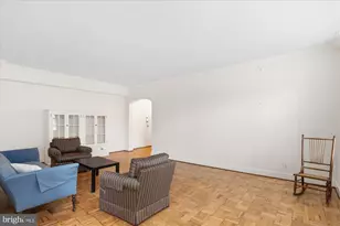 4000 Cathedral Ave NW, Washington, DC 20016 - Photo 7