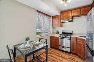 2710 Macomb St NW, Washington, DC 20008 - Photo 9