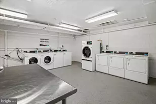 2710 Macomb St NW, Washington, DC 20008 - Photo 21