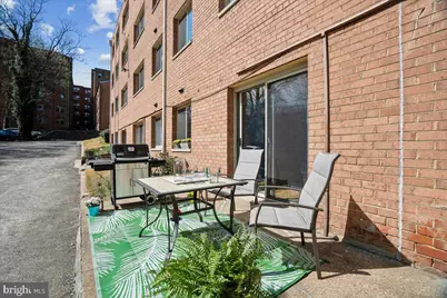 2710 Macomb Street NW #111, Washington, DC 20008 - Photo 15