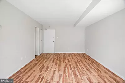 2710 Macomb Street NW #111, Washington, DC 20008 - Photo 17