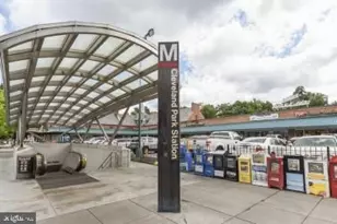 2710 Macomb St NW, Washington, DC 20008 - Photo 23