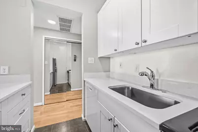 1851 Columbia Road NW #401, Washington, DC 20009 - Photo 11