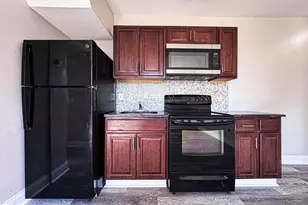 4630 Hillside Rd SE, Washington, DC 20019 - Photo 9