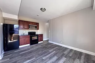 4630 Hillside Rd SE, Washington, DC 20019 - Photo 5