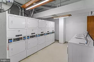 1545 18th St NW, Washington, DC 20036 - Photo 27