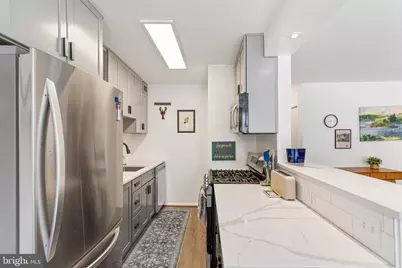 1545 18th St NW #212, Washington, DC 20036 - Photo 9