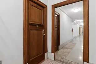 2205 California St NW, Washington, DC 20008 - Photo 43