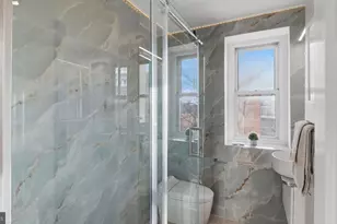 2205 California St NW, Washington, DC 20008 - Photo 17