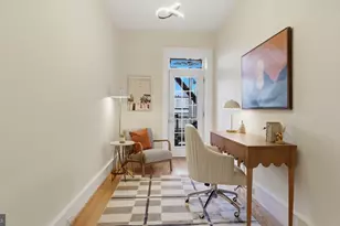 2205 California St NW, Washington, DC 20008 - Photo 33