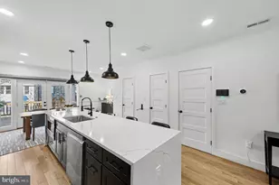 1427 Parkwood Pl NW, Washington, DC 20010 - Photo 9