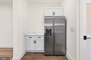1341 Pennsylvania Ave. SE, Washington, DC 20003 - Photo 13