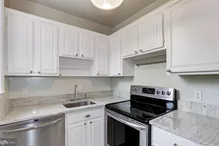 2310 Ashmead Pl NW, Washington, DC 20009 - Photo 15