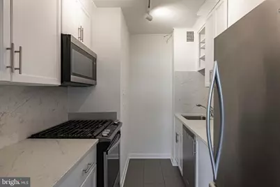 1545 18th Street NW #303, Washington, DC 20036 - Photo 7