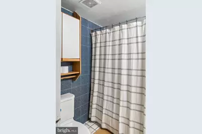 1217 Massachusetts Avenue SE, Washington, DC 20003 - Photo 9
