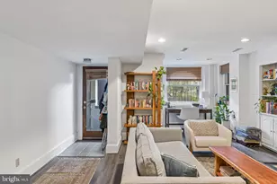 1217 Massachusetts Ave SE, Washington, DC 20003 - Photo 31