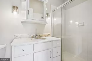 1217 Massachusetts Ave SE, Washington, DC 20003 - Photo 25