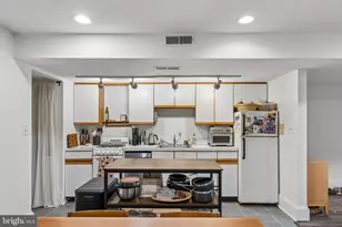 1217 Massachusetts Ave SE, Washington, DC 20003 - Photo 43