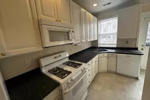 1215 I St NE, Washington, DC 20002 - Photo 9