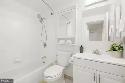 2611 Adams Mill Road NW #306, Washington, DC 20009 - Photo 11